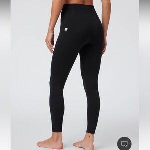 Vuori Black High-Rise Leggings